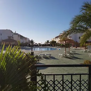 https://apartamento-en-primera-lnea-de-vera-playa.es-andalucia.com
